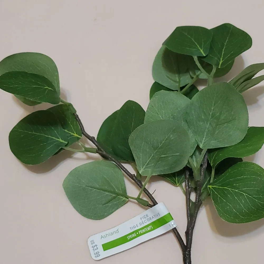 3 Faux Greenery Picks